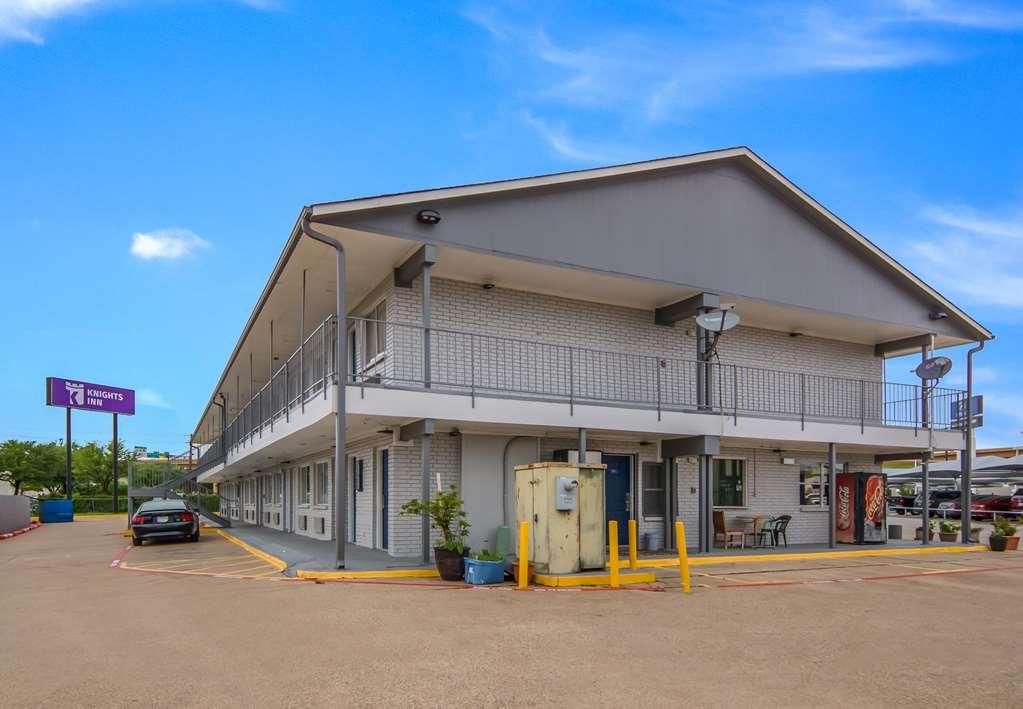 Knights Inn North Richland Hills Dış mekan fotoğraf